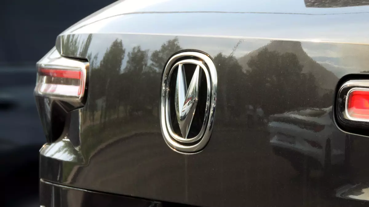 1 қаңтардан бастап Қытайдан жаңа көлік әкелу қиындайды