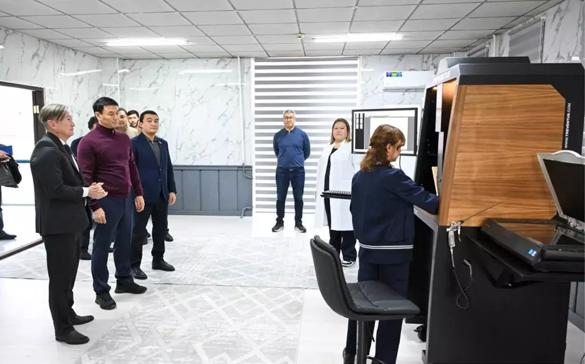 Благоустройство и цифровизация: аким Алматы посетил несколько объектов Алатауского района