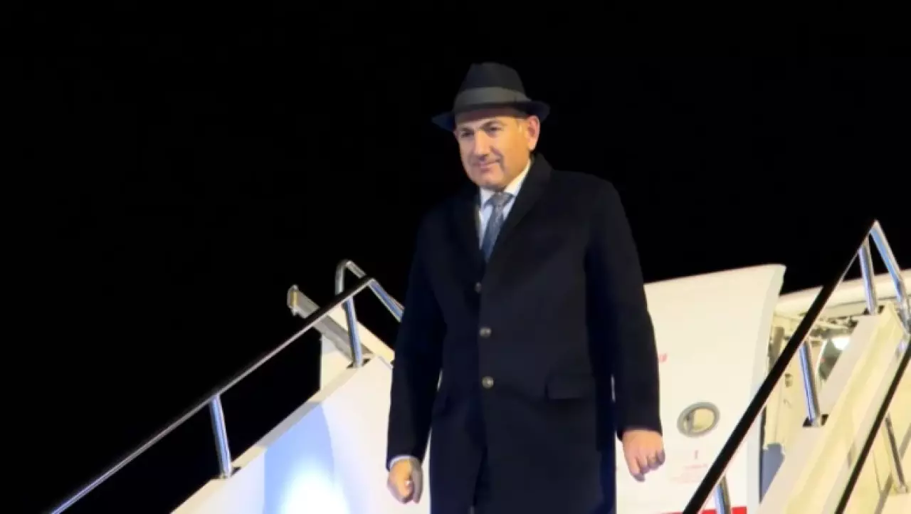 Премьер-министр Армении прибыл в Астану