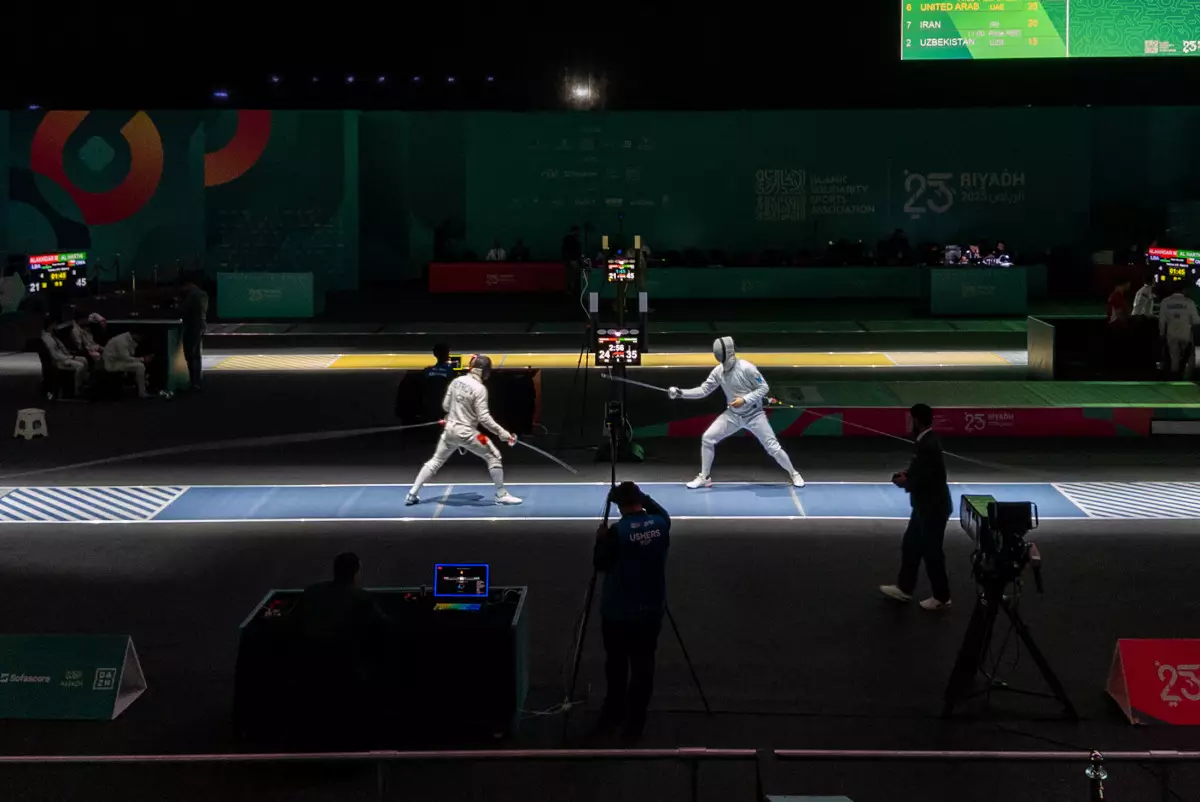 Казахстанские фехтовальщики обыграли Саудовскую Аравию и завоевали золото Исламских игр