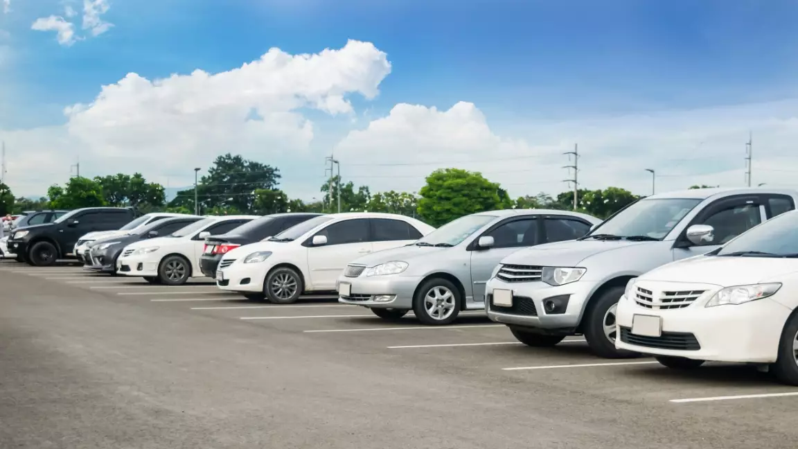 Ең ірі екі қаладағы жеке автотұрақтар жойылады