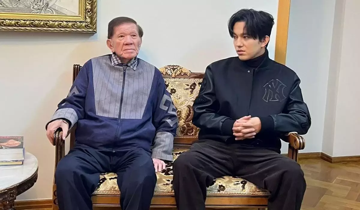 Димаш Құдайберген Мұхтар Шахановқа көңіл айтты