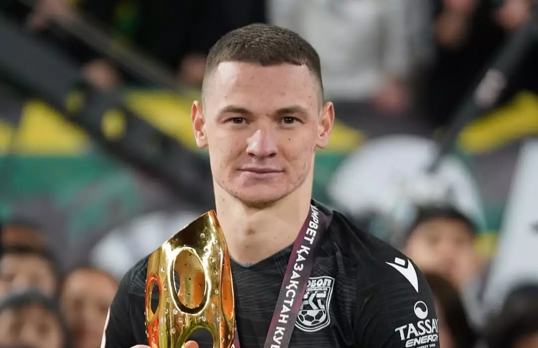 Ислам Чесноков еуропалық клубпен келісімшартқа қол қойды