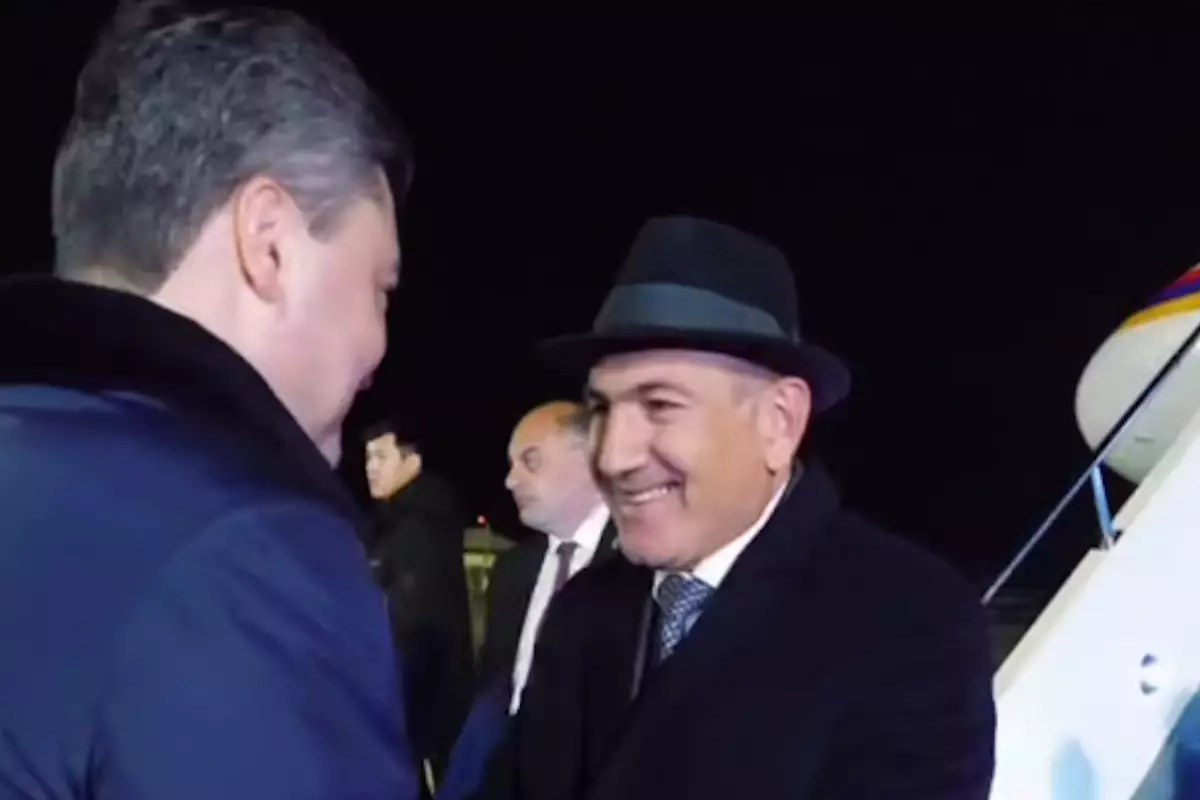 Визит Пашиняна: аналитик назвал главные вопросы повестки переговоров в Астане