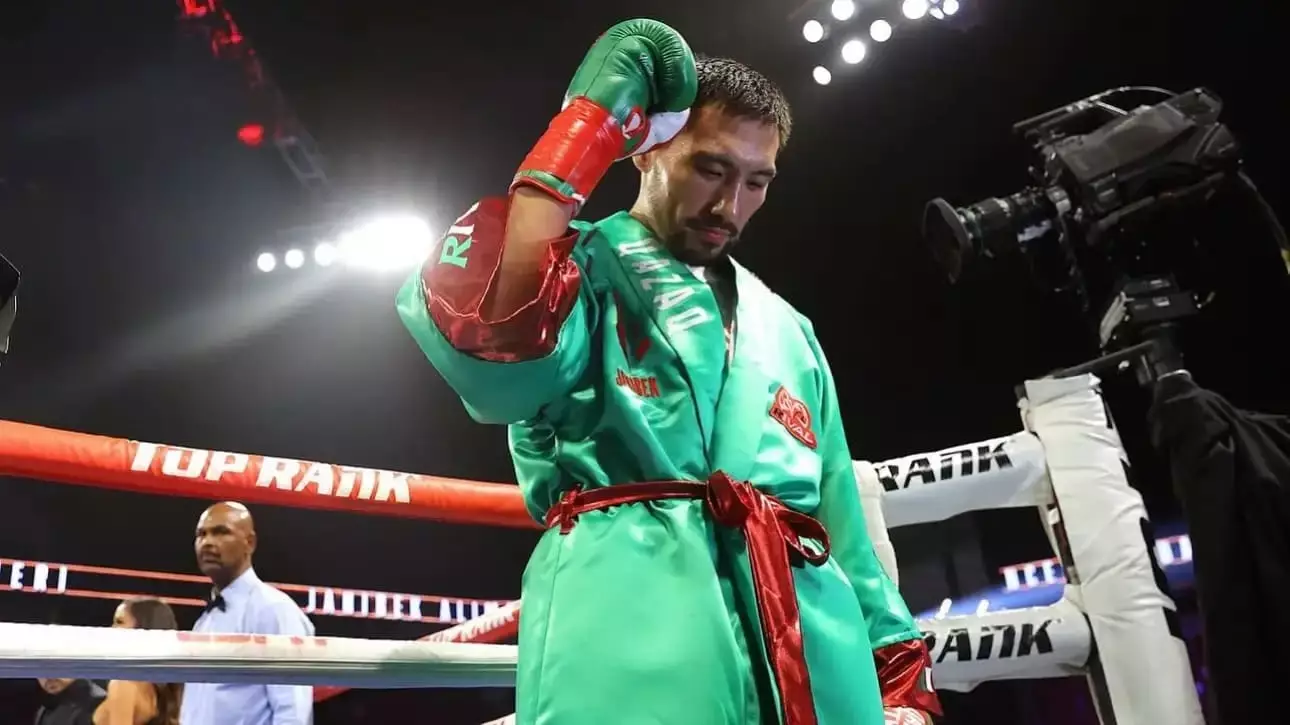 «Бұл бокс емес, кәдімгі шоу»: Жәнібек Әлімханұлы ерекше жекпе-жек туралы