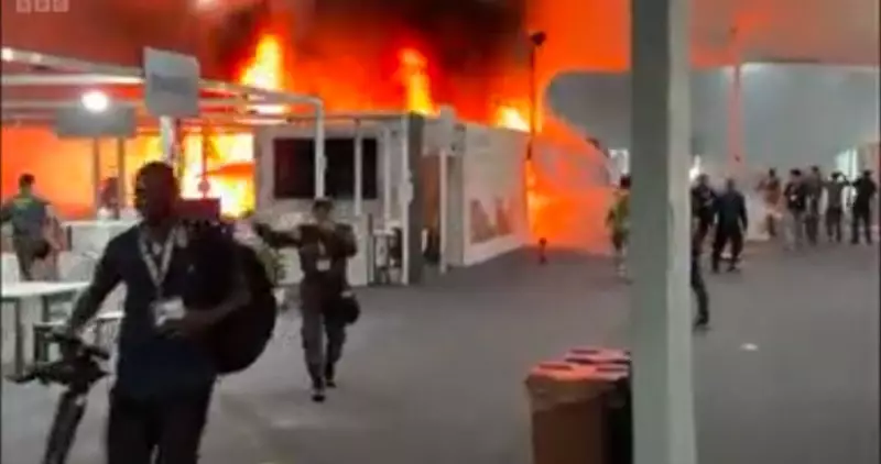 На климатической конференции в Бразилии вспыхнул пожар