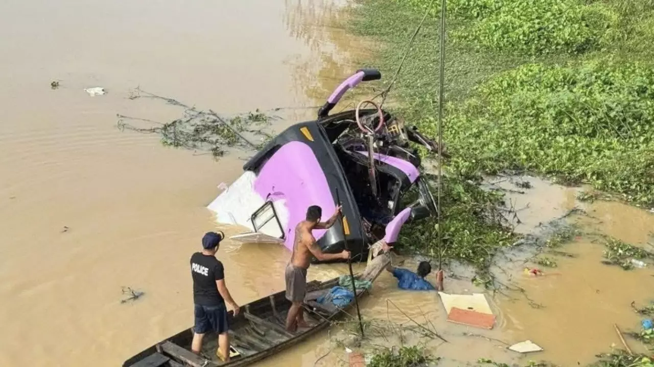 Камбоджада 13 адам қаза тапты