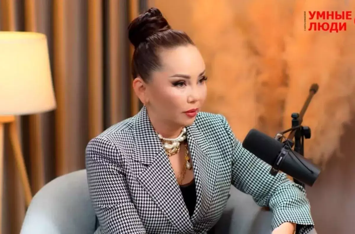 Баян Алагөзова 1 миллион долларға  қарызға батып қалғанын айтты