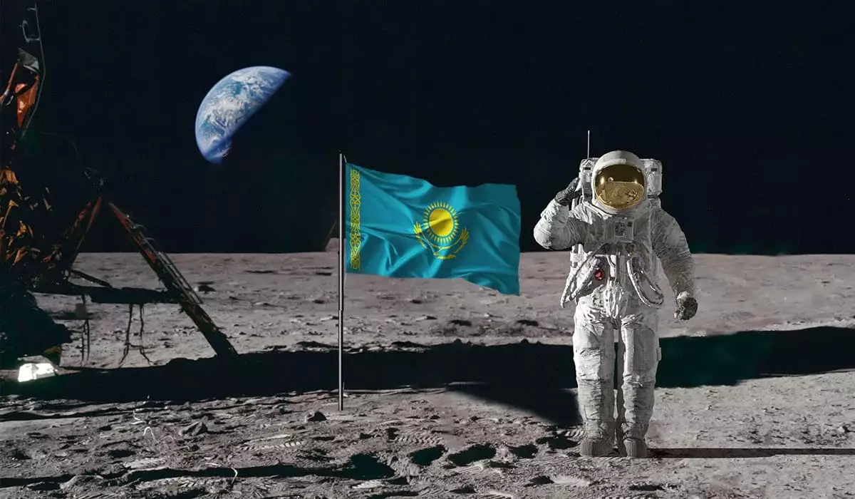 Казахстан идет в космос: станция на Луне, прыгающий робот и миссии к астероидам