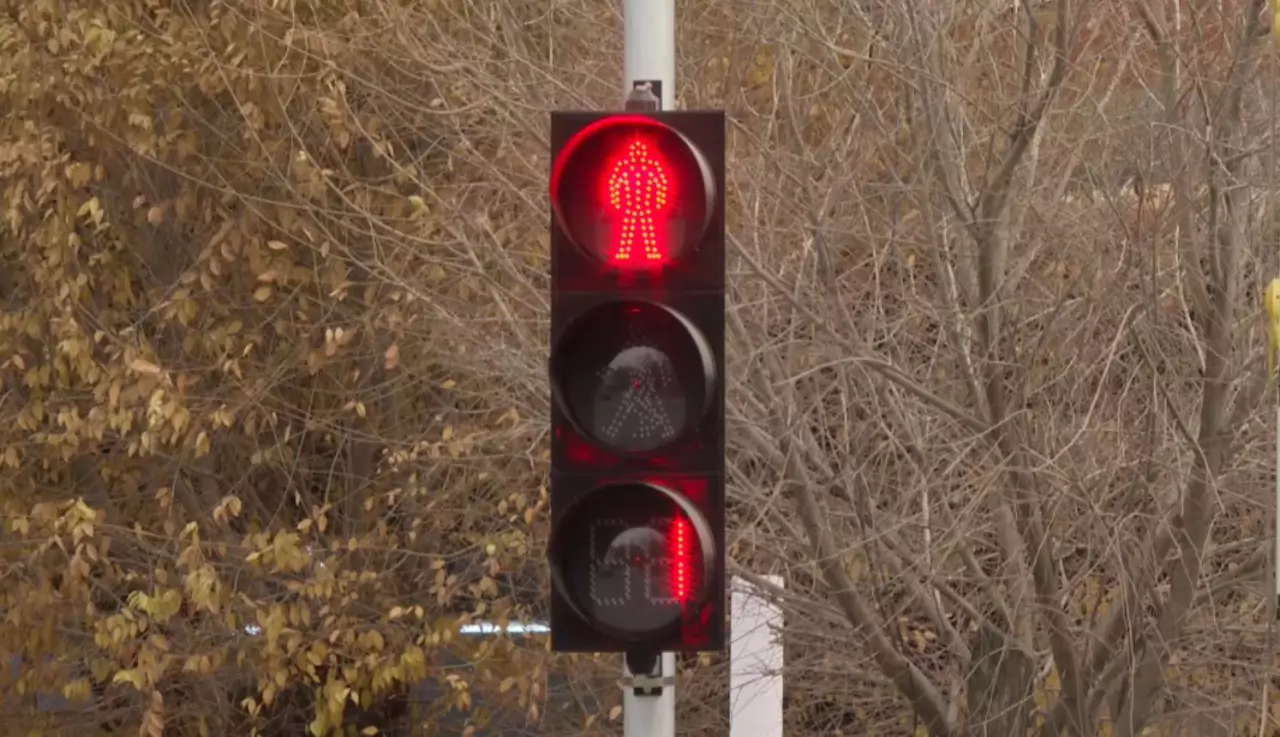Умные светофоры появились в Атырау