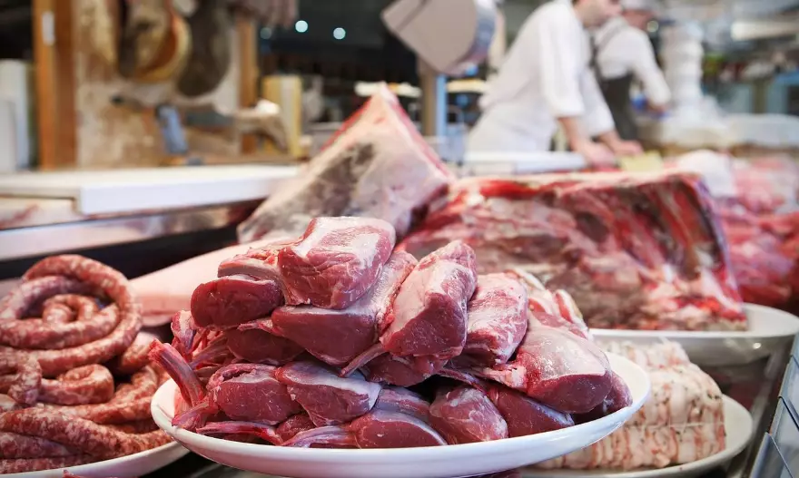 6 тонн мяса неизвестного качества изъяли в Астане за три дня