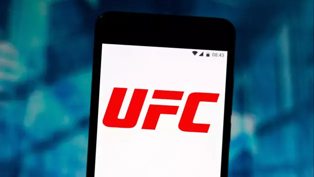 Царукян и Хукер показали вес и готовы к UFC Fight Night 265 с участием казахстанцев