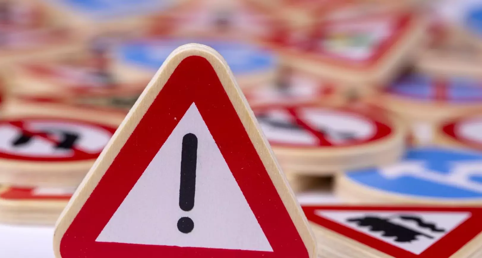 О новых правилах ПДД в Казахстане предупредили в МВД