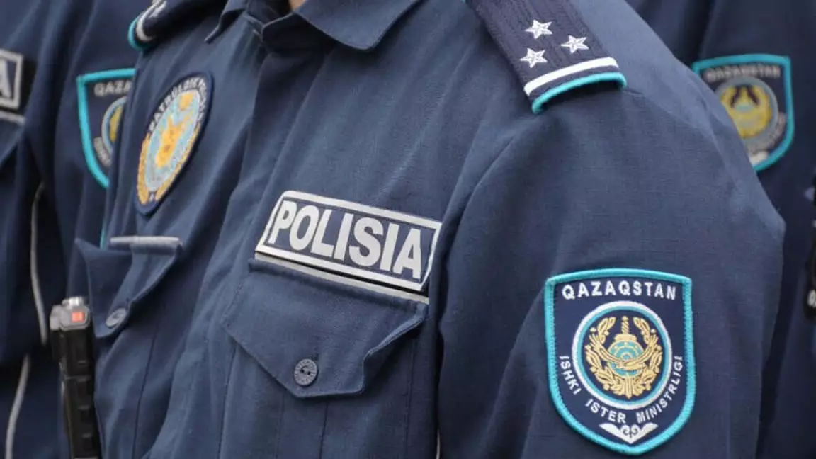 "Министрліктенбіз" дейтін белгісіз адамдар үй-үйді аралап жүр