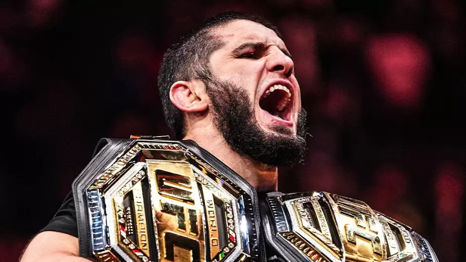 Царукян предложил Махачеву бой с Рахмоновым в Белом доме