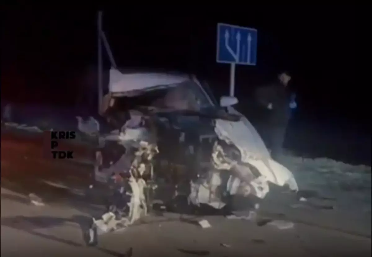 Смертельное ДТП: у китайского внедорожника вырвало двигатель