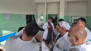 Жер сілкінісі салдары: қазақстандық хирургтер ауған халқына көмек көрсетіп жатыр