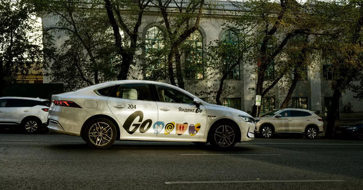   Қазақстандағы Яндекс такси серіктестерінің 2025 жылдың 10 айында 521,8 миллиард теңге табыс тапқан   