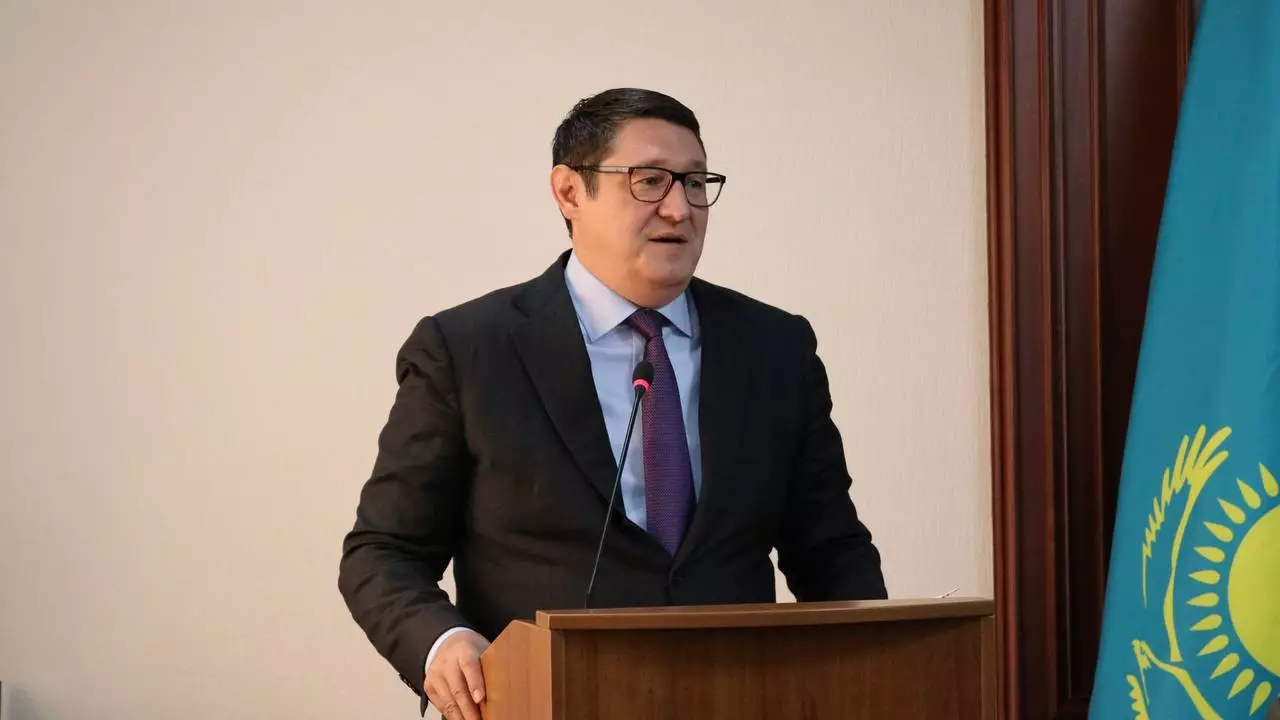 Казахстан представил план и сроки строительства первой атомной электростанции.