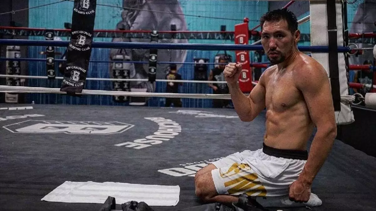 WBA чемпионы Жәнібек Әлімханұлын нокаутқа жіберетінін мәлімдеді