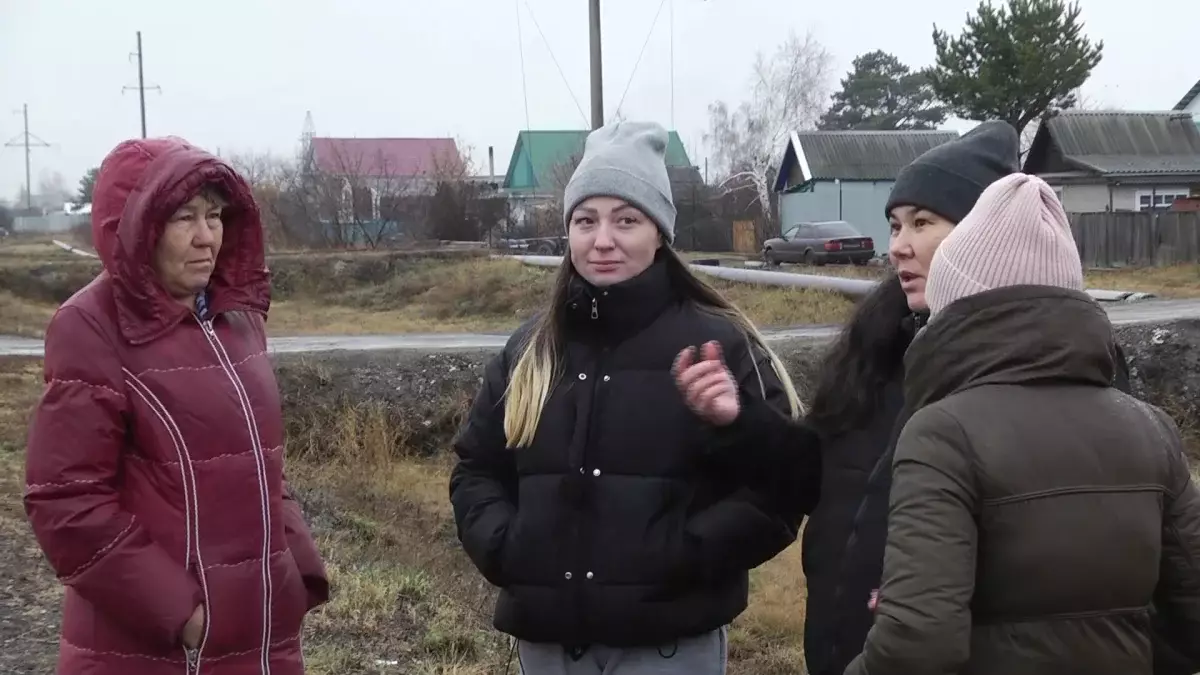 Аялдамана алып тастады: Қостанайда саяжай тұрғындары ұзақ жол жүруге мәжбүр