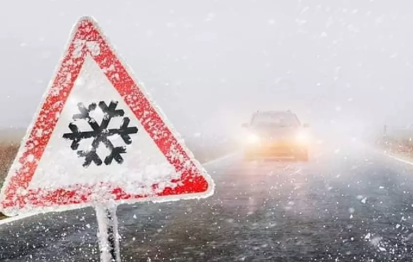 Движение на трассе Атырау – Уральск ограничили из-за непогоды