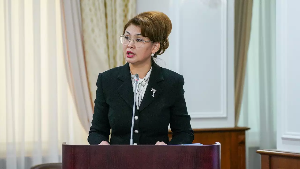 Казахстан рассматривает ограничение фото- и видеосъемки без согласия.