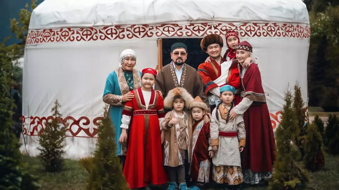 Төреғали Төреәлі алғаш рет тұңғыш қызының ауыр диагнозы туралы ашық айтты (ВИДЕО)