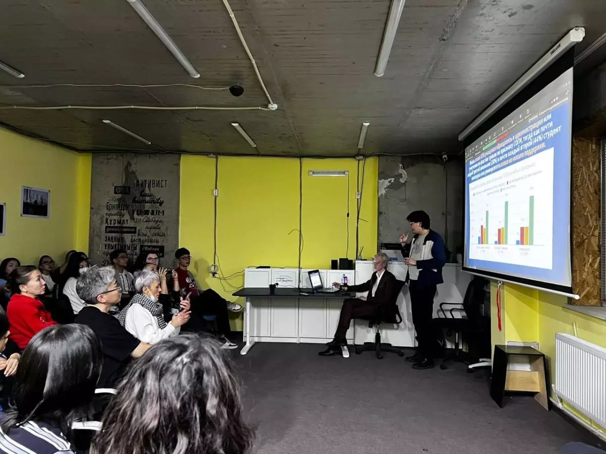 ЛГБТ дауы: Эмоцияға құрылған айыптаулар ма, әлде қоғамды адастыру ма?