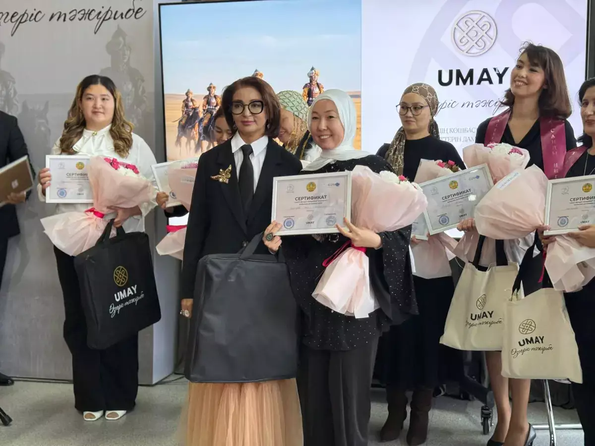 В Мангистау впервые 100 женщин прошли обучение по профессиональному и личностному развитию - новости на Lada.kz 21.11.2025