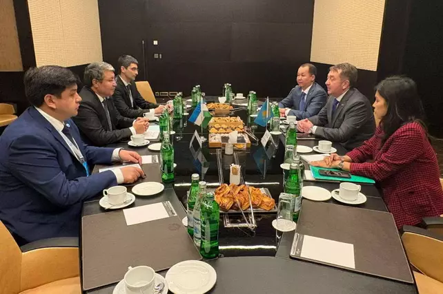 Министры юстиции Узбекистана и Казахстана обсудили укрепление сотрудничества.