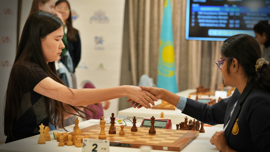 Казахстан победил Индию и пробился в полуфинал ЧМ среди женщин