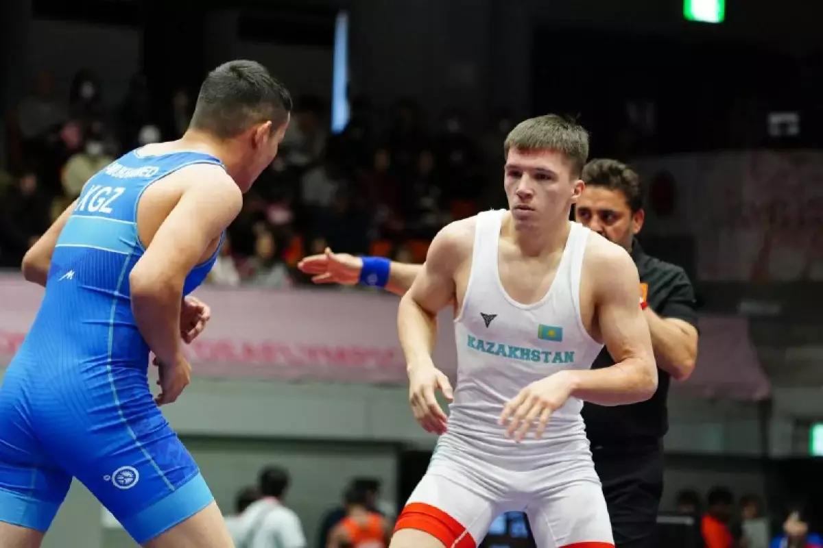 Казахстан усиливает медальный зачёт: Андрей Самарин принес седьмое золото на Сурдлимпиаде