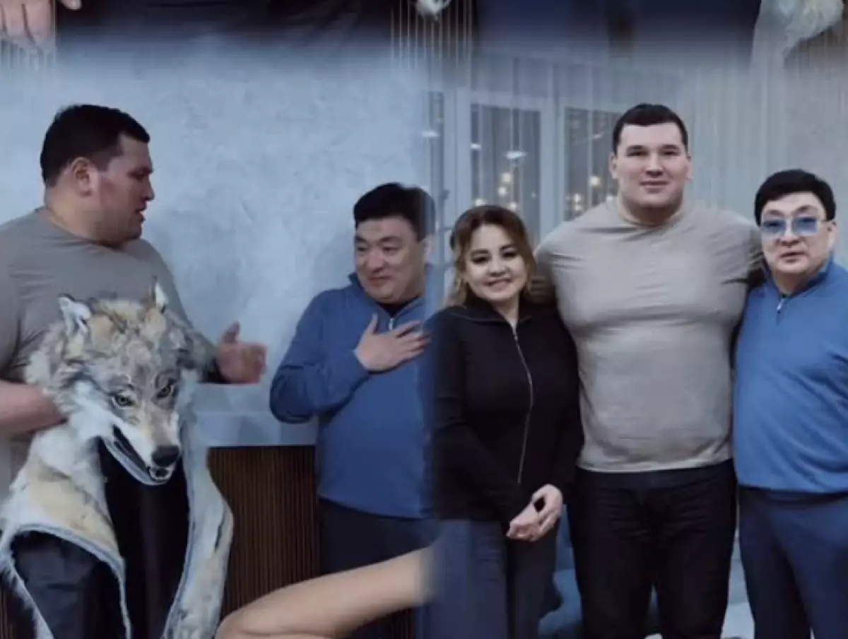 «Рухымның белгісі»: Тоқтар Серіков «Қазақстан барысынан» ерекше сый алды (ВИДЕО)