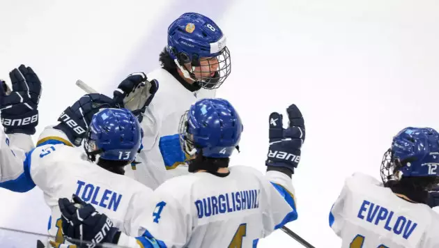 Сборная Казахстана получила усиление из США на чемпионат мира по хоккею