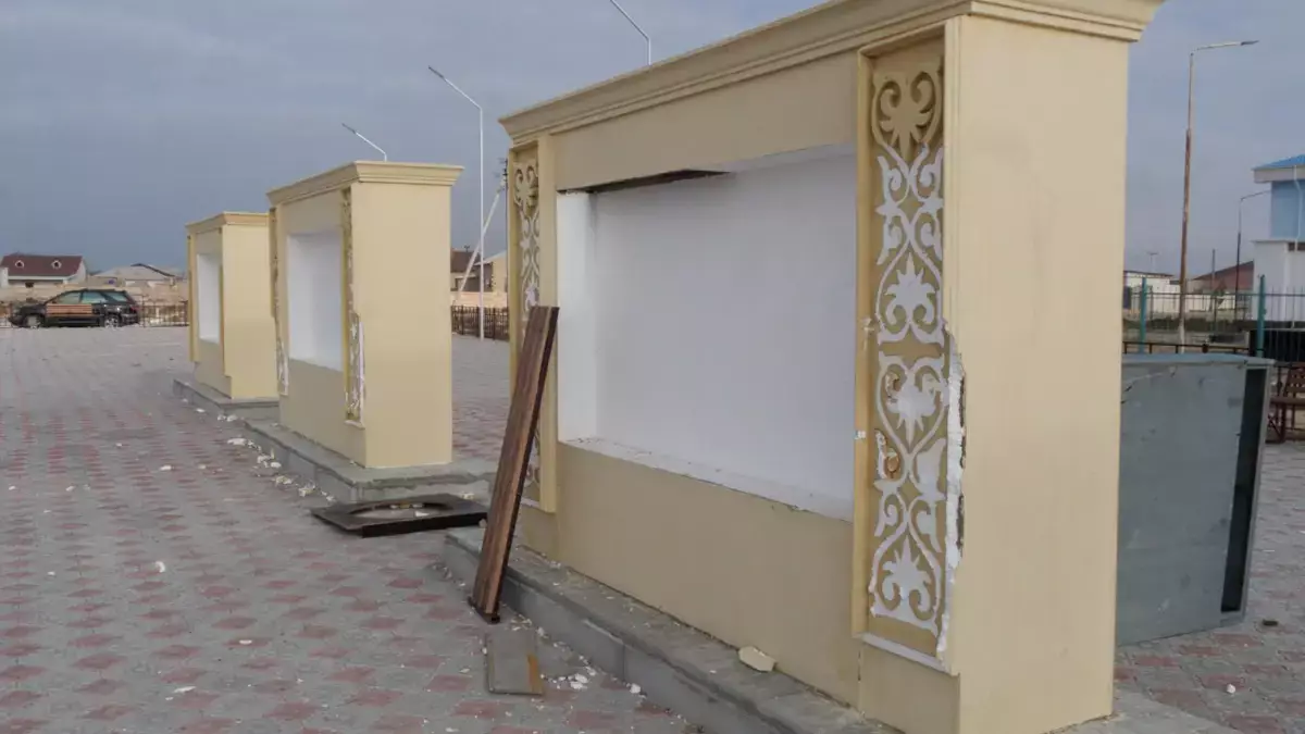 Аллея за 105 млн тенге вызывает недовольство жителей Форт-Шевченко - новости на Lada.kz 22.11.2025