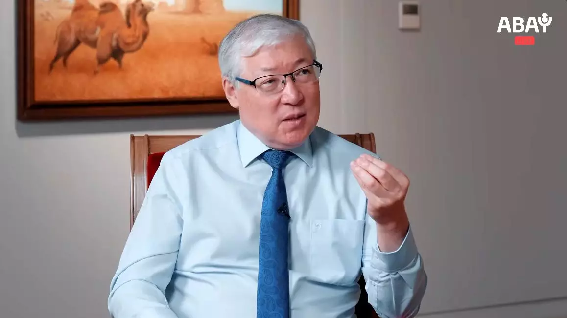 Избирать акимов районов должны депутаты маслихатов – мнение эксперта