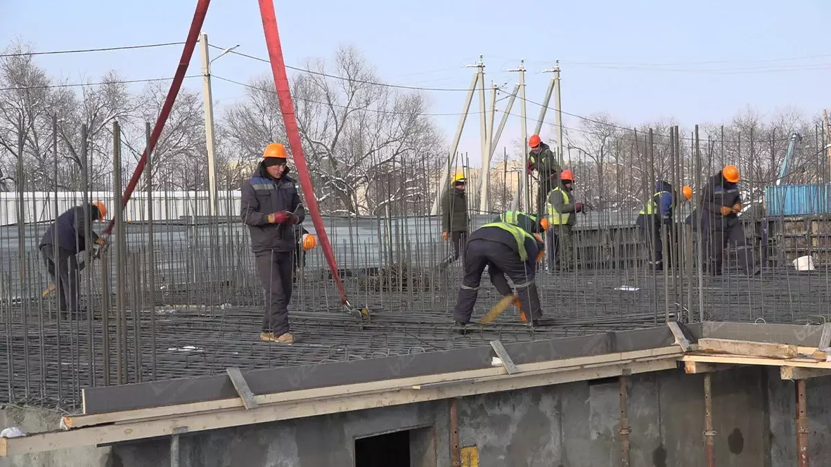 Құрылысшылар биіктен құлап кетті: Астанада қылмыстық іс қозғалды