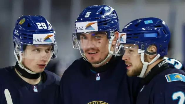 Шесть шайб заброшено в матче Казахстана на чемпионате Азии по хоккею