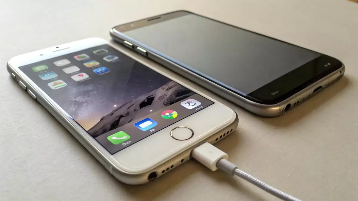 Google Quick Share теперь работает с AirDrop: Android и iPhone смогут обмениваться файлами