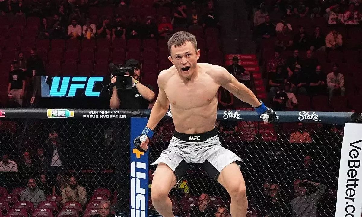 Казахстанец Бекзат Алмахан потерпел поражение от Топурии на UFC