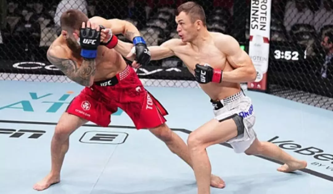 Бекзат Алмахан қатысқан UFC жекпе-жегі нокдаунмен аяқталды