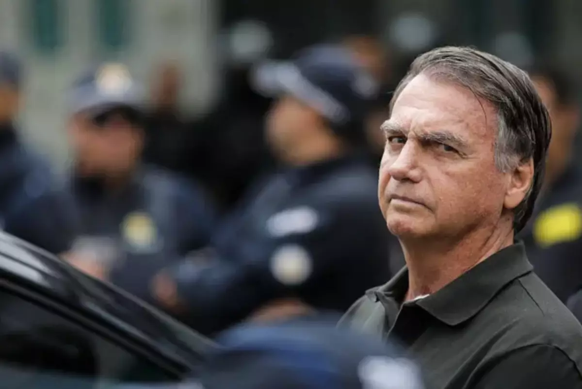 Бывший президент Бразилии Жаир Болсонару арестован по решению Верховного суда