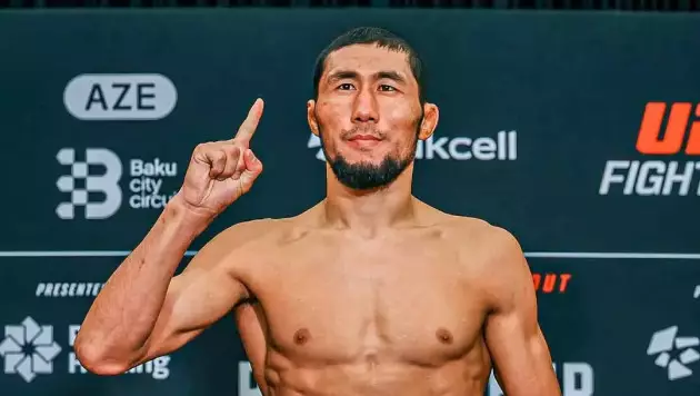 Нокаутом в первом раунде обернулся бой кыргызстанца из дивизиона Рахмонова