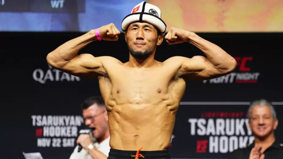 Мыктыбек Оролбай выиграл нокаутом бой в весе Шавката в UFC