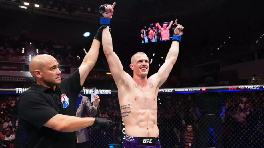 Иан Гэрри победил экс-чемпиона - вызвал на бой Шавката и Махачева