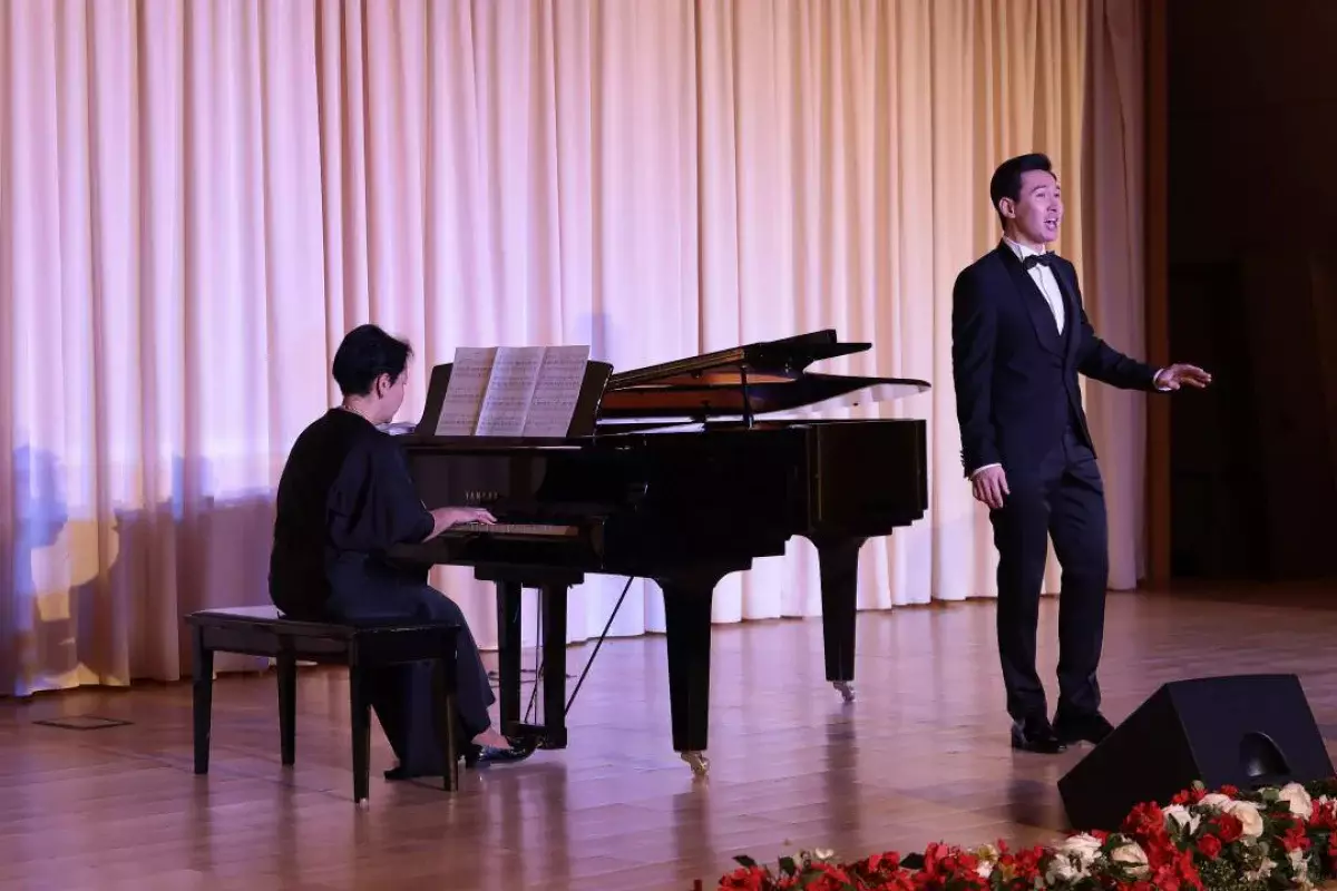 Прошел юбилейный концерт в честь празднования 100-летия Нургисы Тлендиева