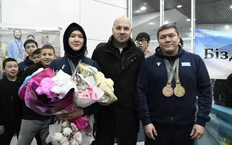 Медалисты Деафлимпийских игр из Казахстана получают теплый прием в Астане.