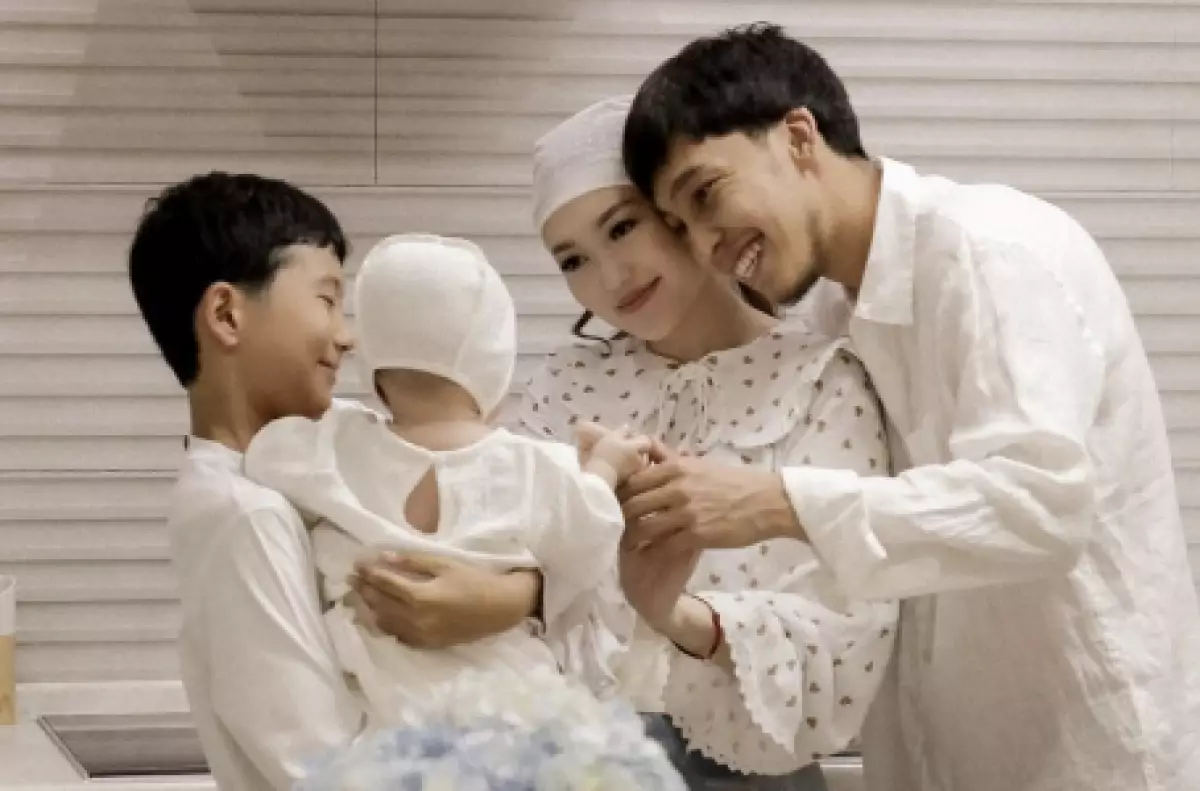 Ерке Есмахан мен Raim қуанышты жаңалықтармен бөлісті