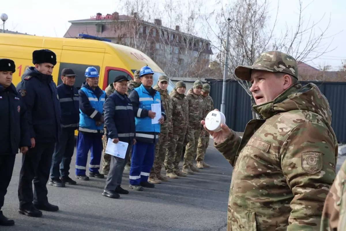 Алматы усиливает пожарную безопасность: спасательные датчики устанавливают в частных домах
